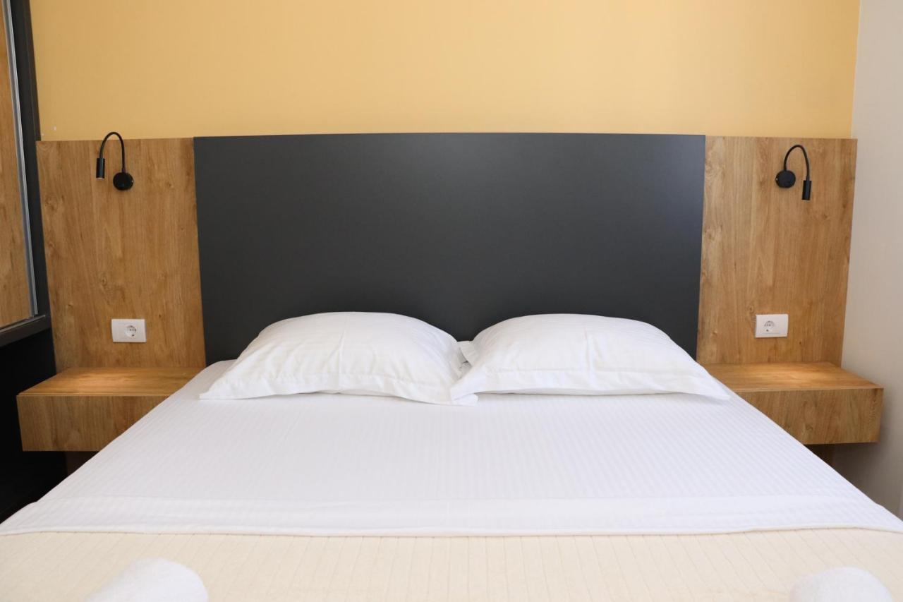 Eagles Apartments & Suites Улцинь Экстерьер фото